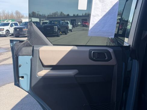 Used 2022 Ford Bronco Big Bend image 28