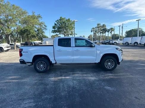 New 2025 Chevrolet Colorado LT w/ LT Convenience Package image 13
