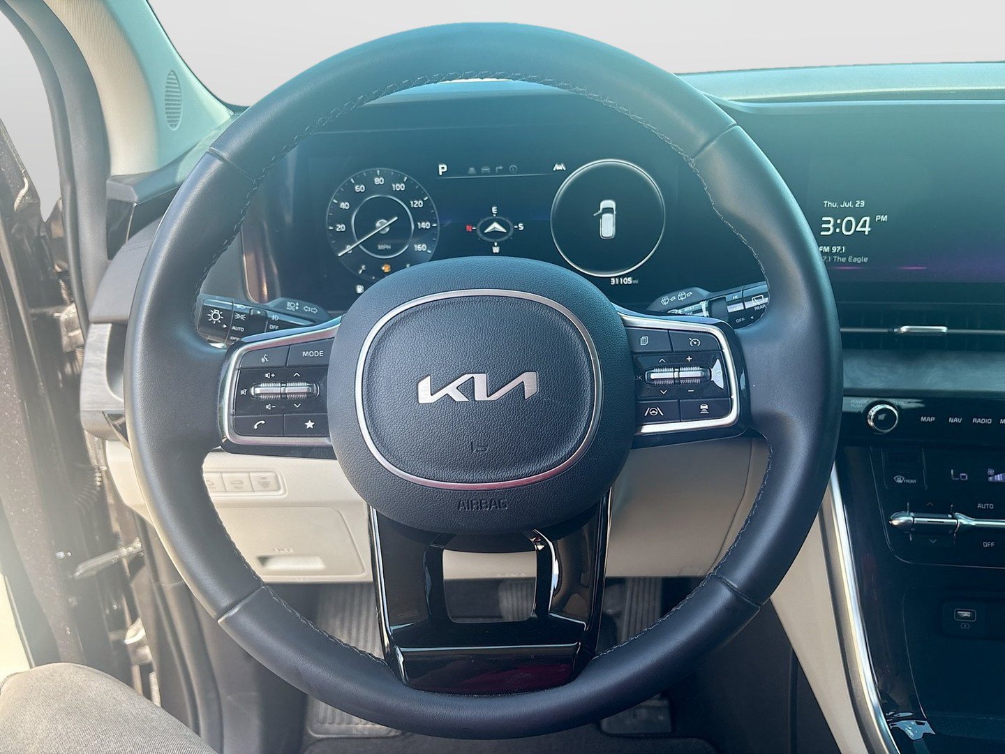 Used 2024 Kia Carnival SX FWD image 11