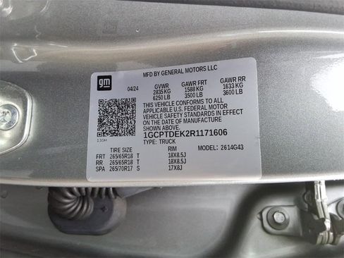 Certified 2024 Chevrolet Colorado Z71 w/ Z71 Convenience Package 2 image 37