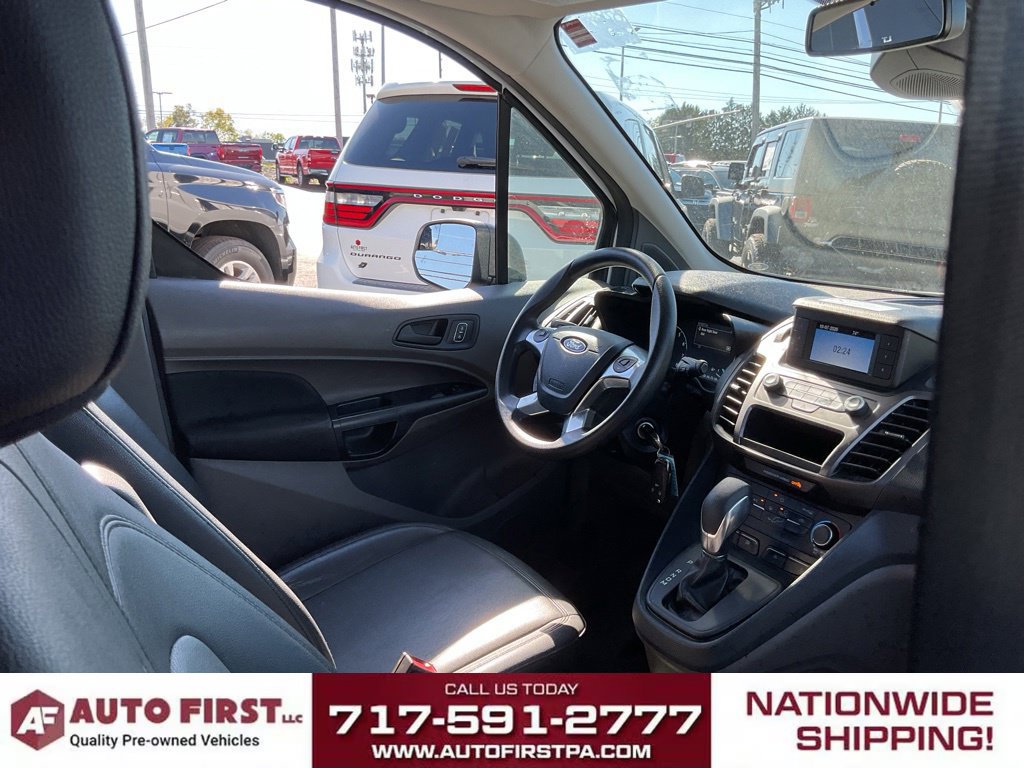 Used 2022 Ford Transit Connect XL FWD image 17