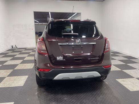 Used 2018 Buick Encore Preferred image 3