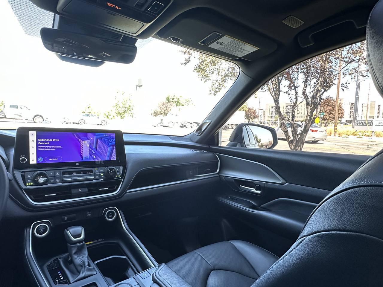Used 2025 Toyota Grand Highlander AWD Hybrid image 36