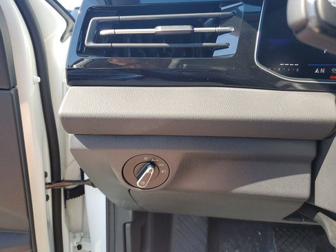 New 2025 Volkswagen Jetta S image 21