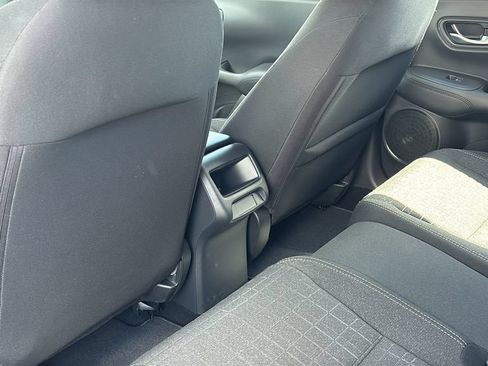 Used 2025 Honda HR-V LX image 30