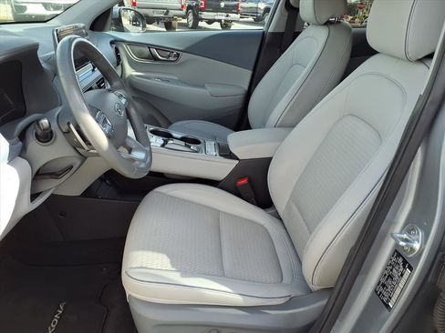 Used 2021 Hyundai Kona Ultimate w/ Cargo Package image 13