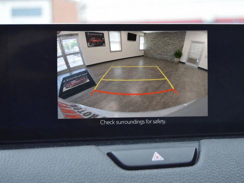 Used 2024 MAZDA CX-90 3.3 Turbo w/ Preferred Plus AWD/4WD image 8