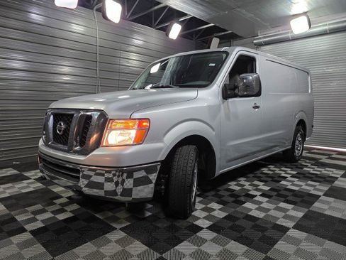 Used 2017 Nissan NV 3500 SL w/ Technology Package image 36