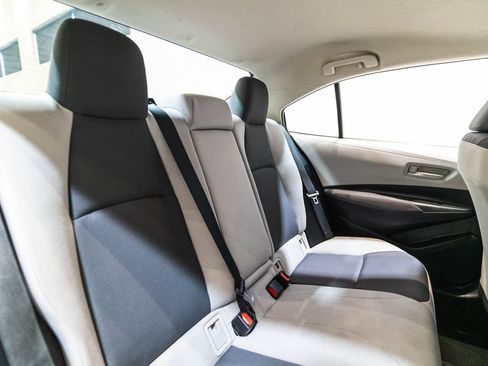 Used 2024 Toyota Corolla LE FWD image 29
