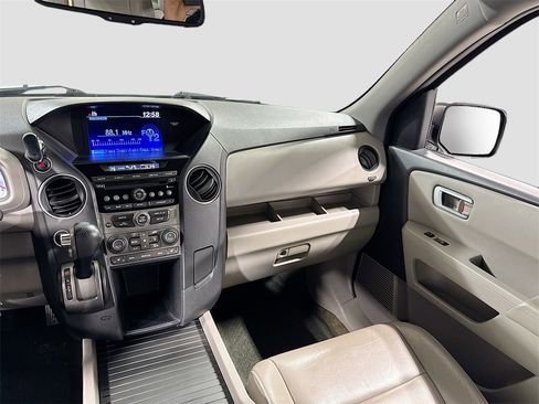 Used 2015 Honda Pilot EX-L image 24