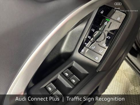 Used 2025 Audi Q5 Premium w/ Convenience Package AWD/4WD image 16