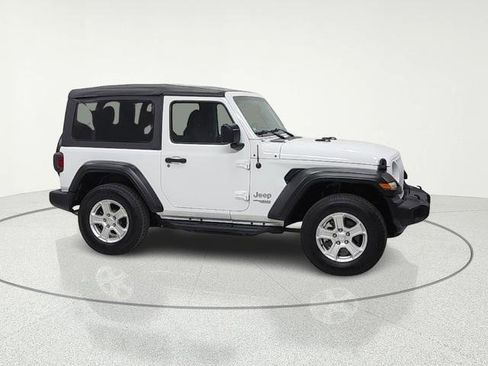 Used 2021 Jeep Wrangler Sport image 8