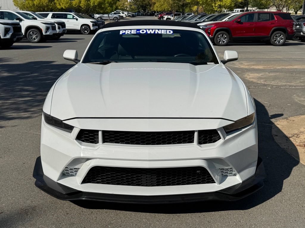 Used 2025 Ford Mustang Premium RWD image 2