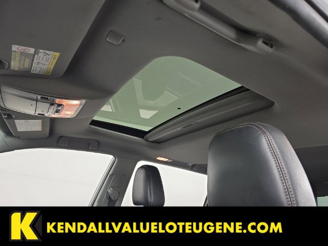 Used 2019 Toyota Highlander XLE w/ Protection Package #3 AWD/4WD image 26