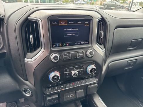 Used 2020 GMC Sierra 3500 Denali w/ Denali Ultimate Package image 8