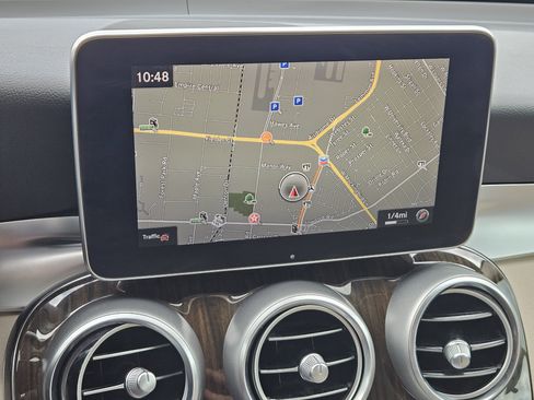 Used 2016 Mercedes-Benz GLC 300 image 17