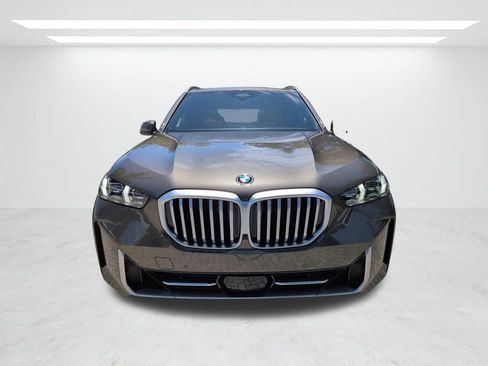 New 2026 BMW X5 sDrive40i w/ Climate Comfort Package RWD image 9