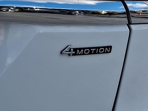 Certified 2023 Volkswagen Atlas SE w/ Panoramic Sunroof Package image 32