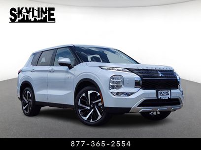 New 2025 Mitsubishi Outlander SE