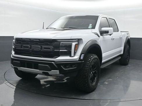 Certified 2025 Ford F150 Raptor image 3