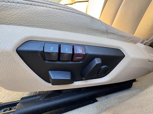 Used 2013 BMW 328i xDrive Sedan image 33