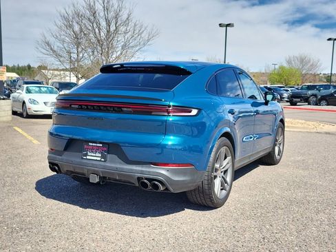 Used 2025 Porsche Cayenne Coupe AWD/4WD image 4