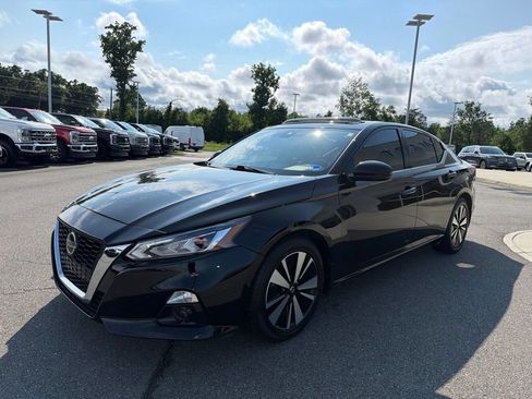 Used 2021 Nissan Altima 2.5 SL FWD image 8