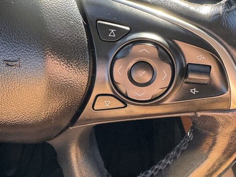 Used 2018 Buick Enclave Premium w/ Experience Buick Package image 32