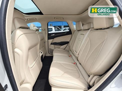 Used 2019 Lincoln MKC Reserve w/ MKC Climate Package FWD image 13