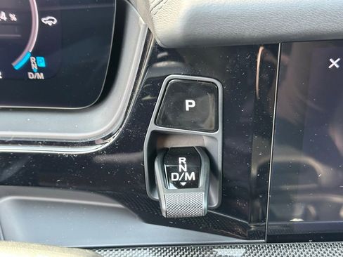 Used 2026 Porsche Cayenne Turbo image 33