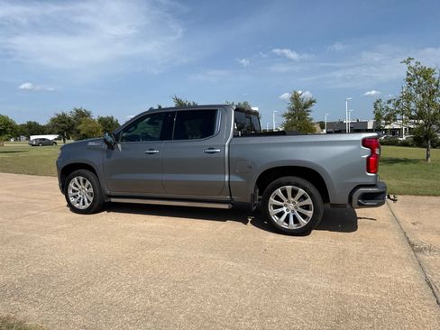 Used 2019 Chevrolet Silverado 1500 High Country AWD/4WD image 10