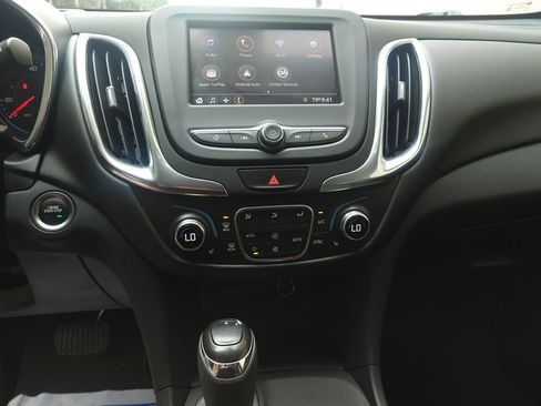 Used 2020 Chevrolet Equinox LT AWD/4WD image 19