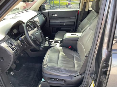 Used 2019 Ford Flex SEL w/ Equipment Group 202A image 9