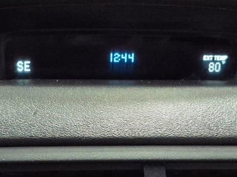 Used 2010 Ford Focus SES FWD image 22