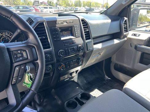 Used 2017 Ford F150 XLT w/ Equipment Group 301A Mid AWD/4WD image 36