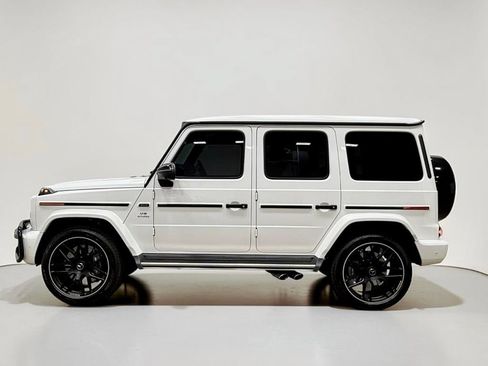 Used 2022 Mercedes-Benz G 63 AMG 4MATIC w/ AMG Performance Package image 16