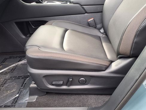 New 2026 Nissan Pathfinder SL AWD/4WD image 15