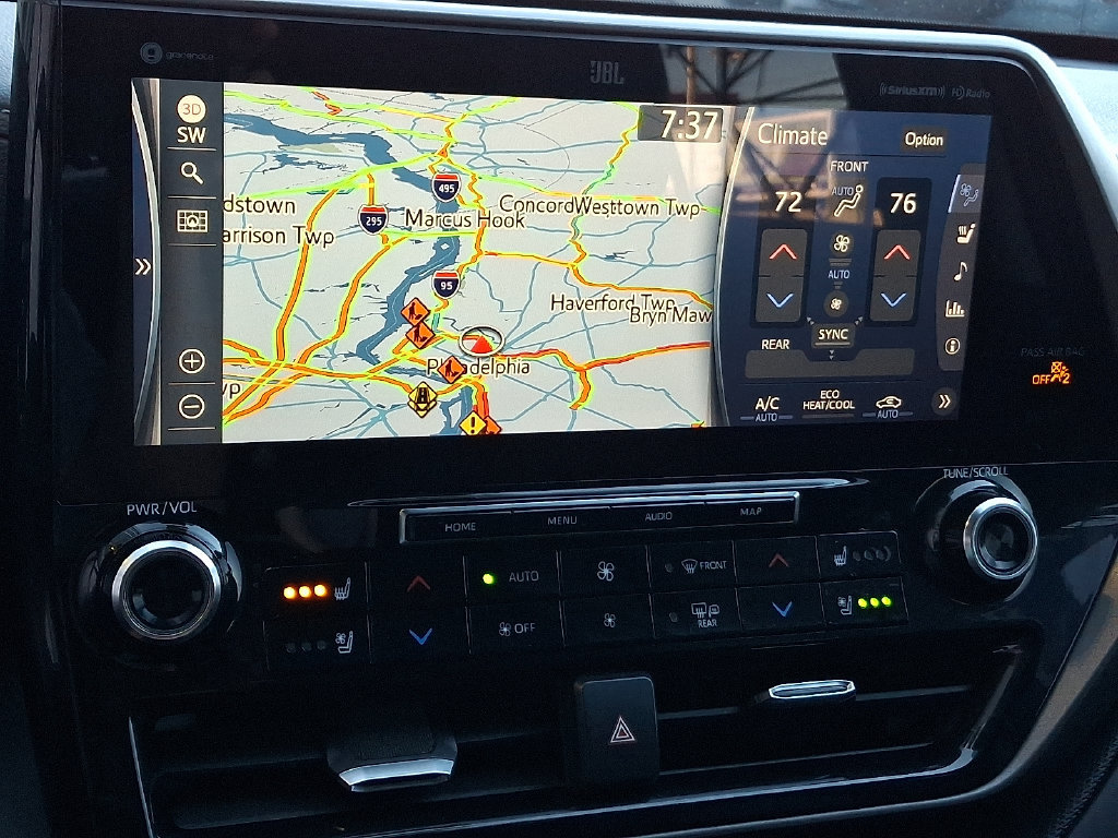 Used 2020 Toyota Highlander Limited AWD/4WD image 3