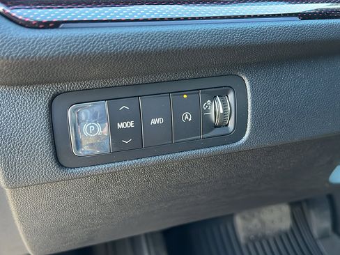 New 2026 Chevrolet Traverse RS image 31