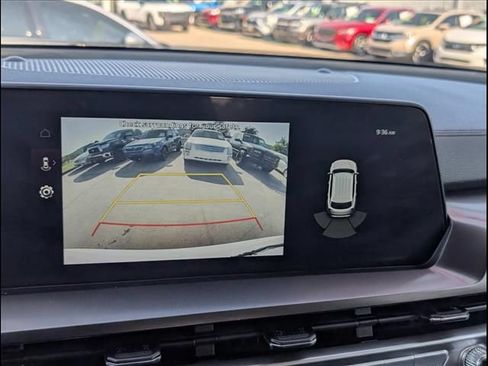 Used 2023 Kia Telluride S w/ S Sunroof Package AWD/4WD image 13