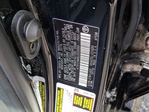 Used 2020 Toyota Camry XLE FWD image 27