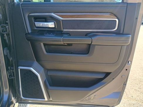 Used 2022 RAM 2500 Laramie image 16