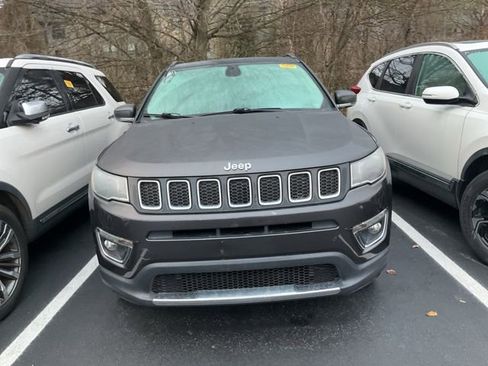 Used 2018 Jeep Compass Limited w/ Navigation Group image 13