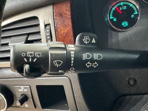 Used 2009 Chevrolet Tahoe LTZ RWD image 22