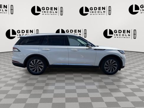 Used 2026 Lincoln Aviator 2WD image 9