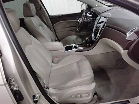 Used 2014 Cadillac SRX Premium FWD image 14