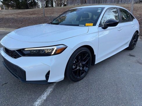 Certified 2025 Honda Civic Sport image 3