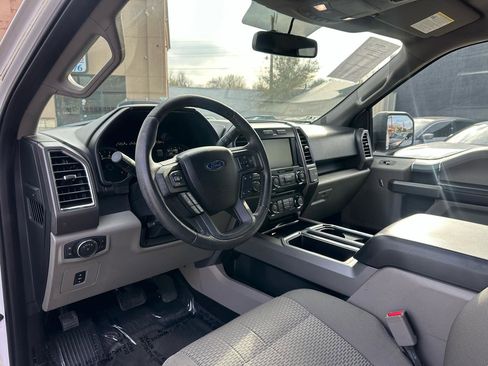 Used 2015 Ford F150 XLT w/ Equipment Group 302A Luxury RWD image 34