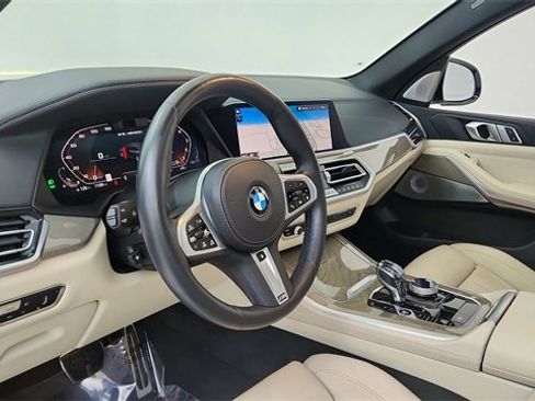 Used 2023 BMW X5 M50i w/ Executive Package image 19