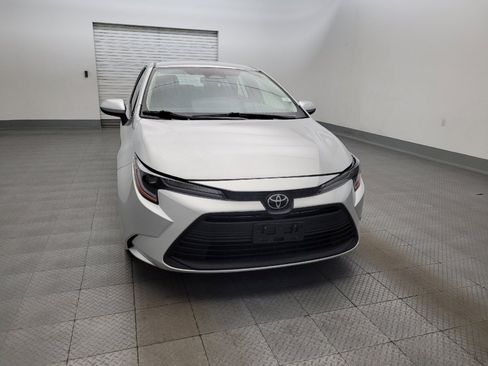 Used 2024 Toyota Corolla LE FWD image 14